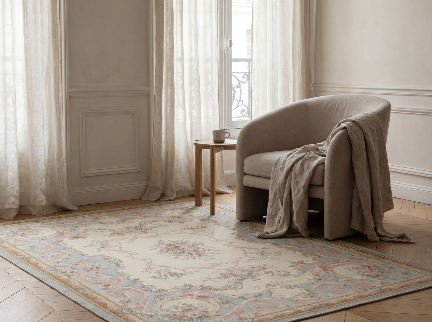Rococo Floral Rug – Ivory
